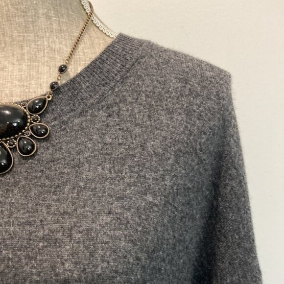 Danny Be Grey Angora Fringe Sweater Medium - Picture 10 of 13